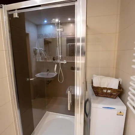 Apartament Feniks 12 - 63 M2 Swinoujscie Exterior photo